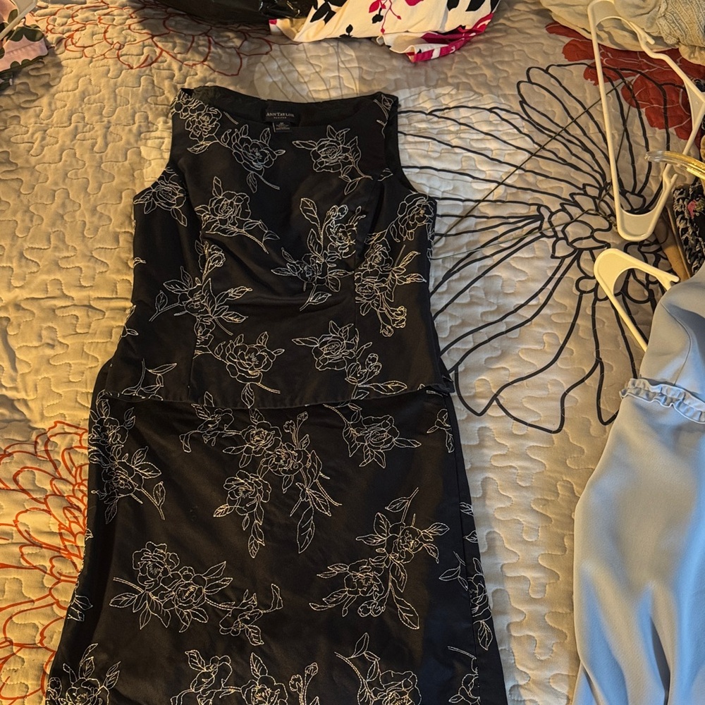 Ann Taylor Navy two piece with White Floral Design
